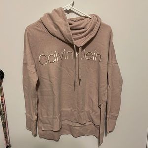 Light pink sweat shirt